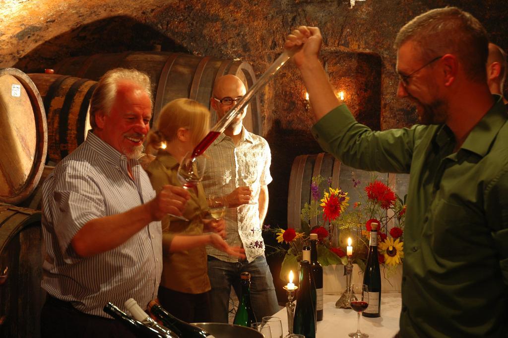 Bio-Weingut Staffelter Hof Vendégház Kröv Kültér fotó